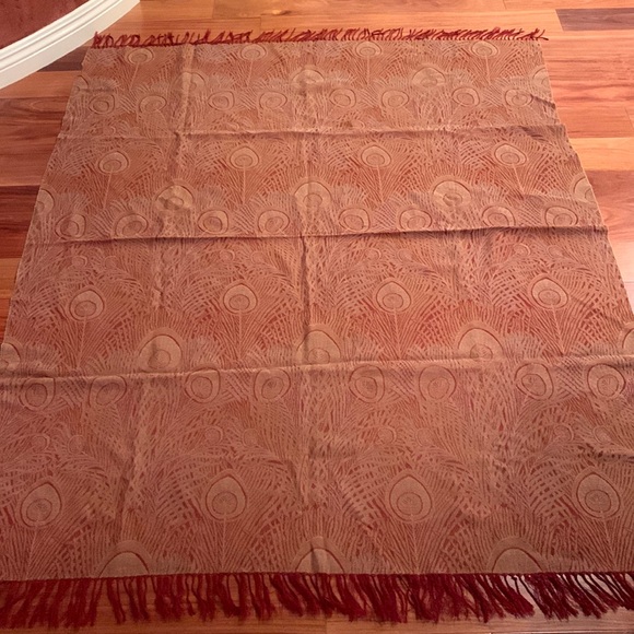 Liberty Brand Red and Brown Accented Tablecloth - Picture 1 of 5